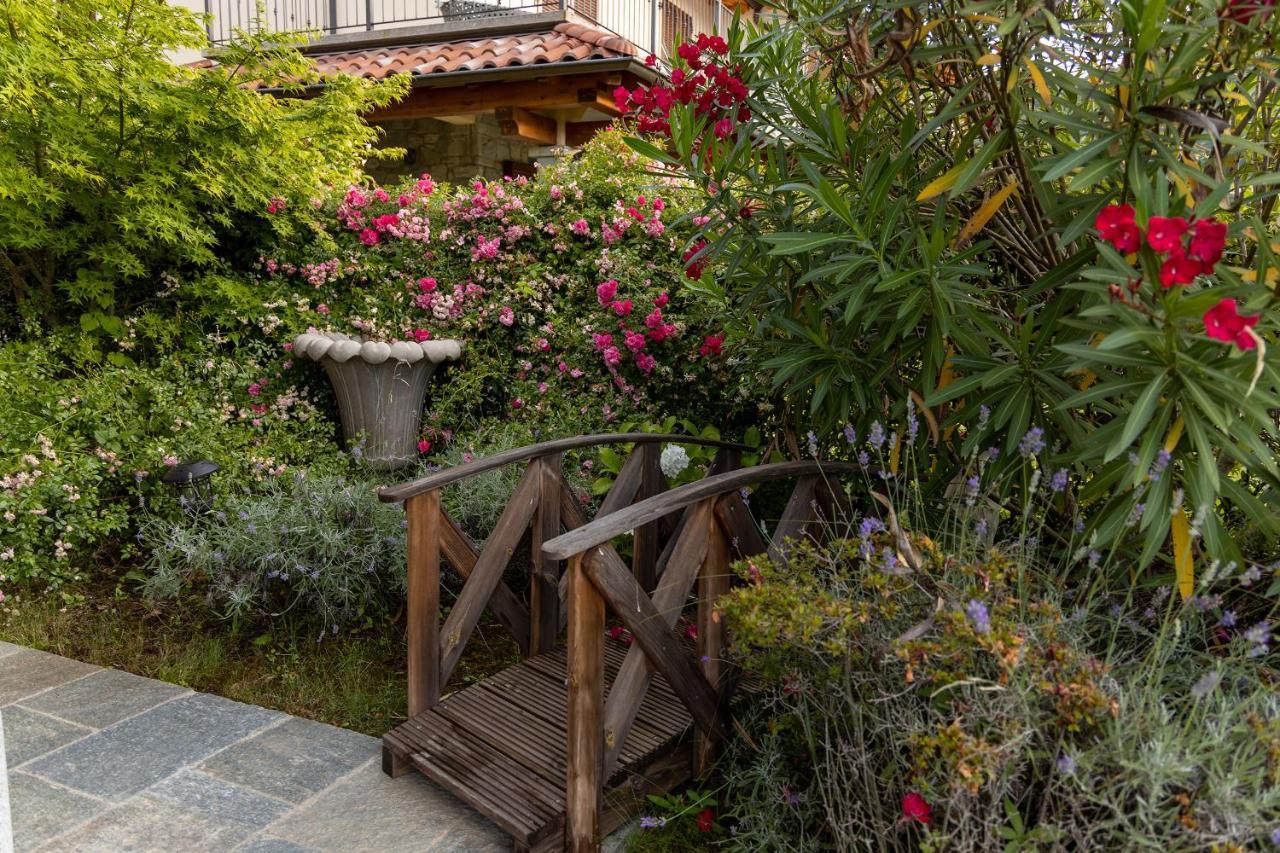 Le Petit Palais Villa Plesio Exterior photo